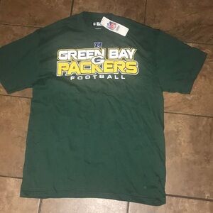 NWT Men’s (or Unisex) NFL Packers Tee